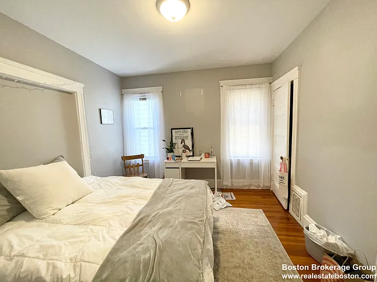 9 Taft St #2 — Photo 5