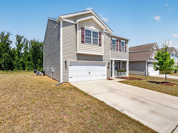 4th image of 115 Rivercamp St
