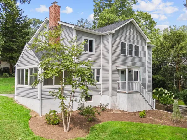 50 Cody Drive, Stamford, CT 06905