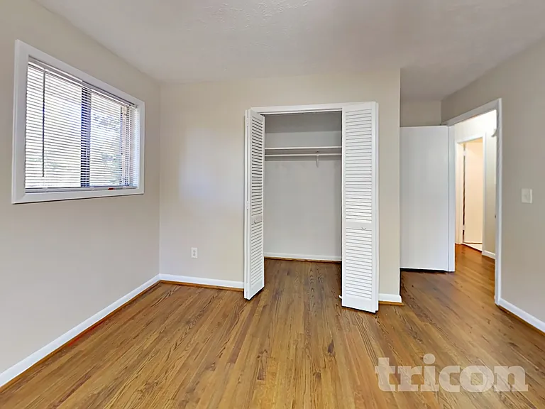 543 Barbashela Cir — Photo 15