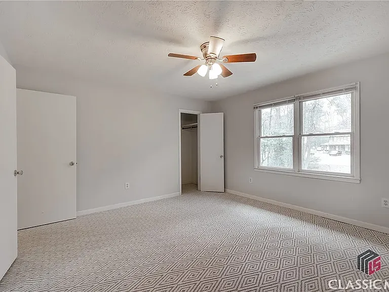 207 Highland Park Dr — Photo 15