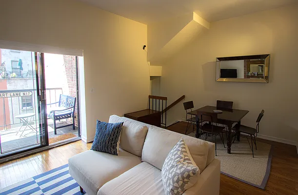 Rented by Owner | media 3
