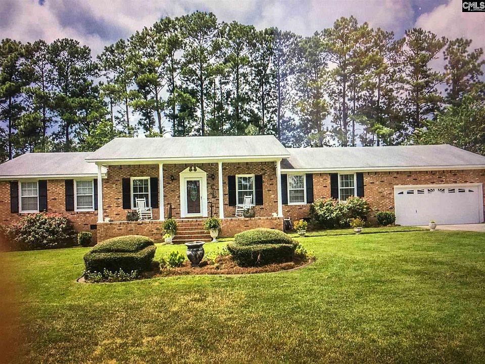 1st image of 2921 Moorland Dr