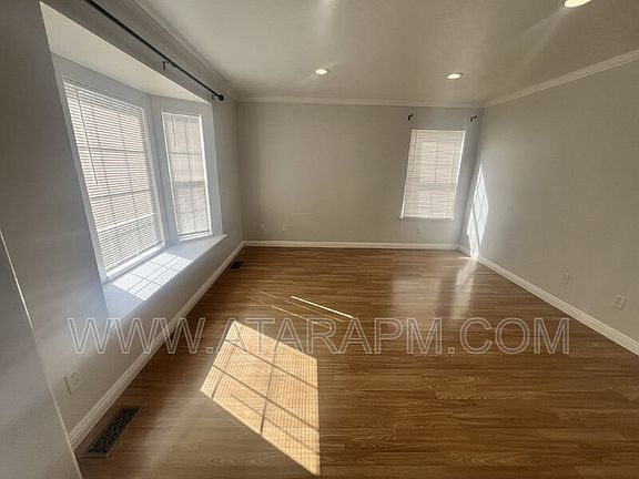 4th image of 3096 W Davencourt Loop