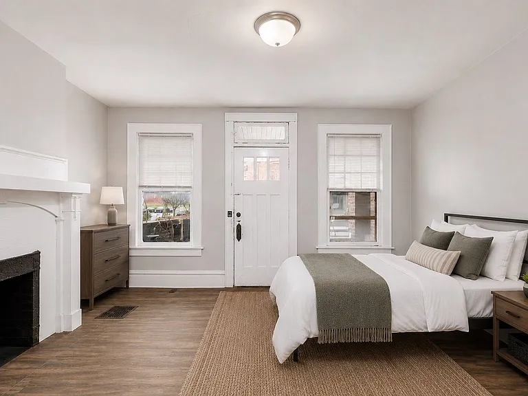 24 E 2nd Ave #8 — Photo 1