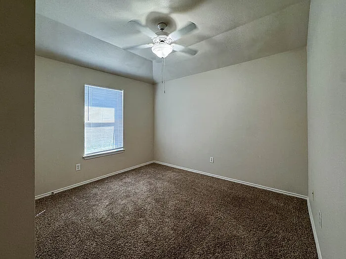 1328 Norman St — Photo 12