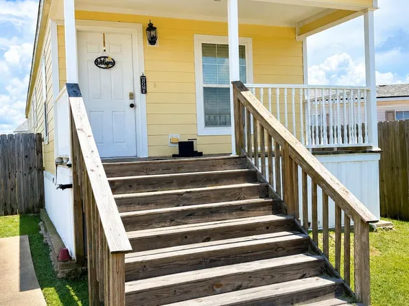116 Windrose Ln, Youngsville, LA 70592