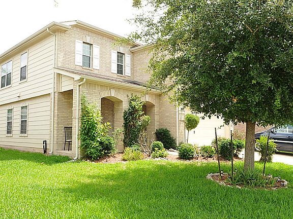 3rd image of 13114 Bentcrest Ct