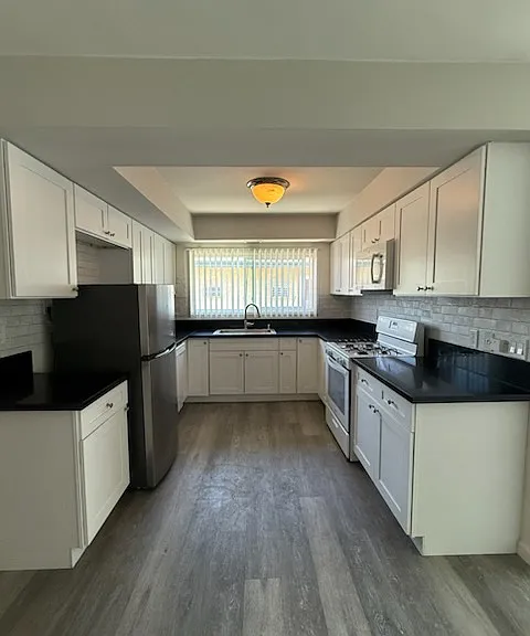 4365 Ventura Canyon Ave #6 — Photo 1