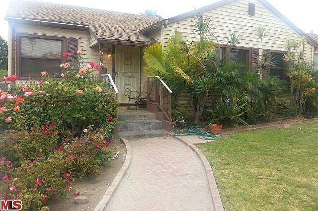 1st image of 516 W Fairview Blvd