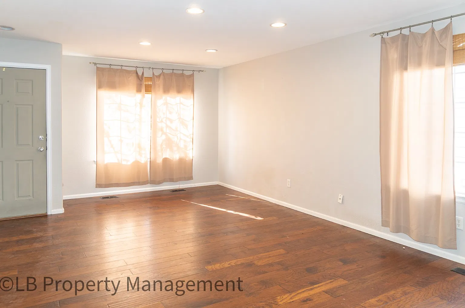 6193 Brantly Ave — Photo 3