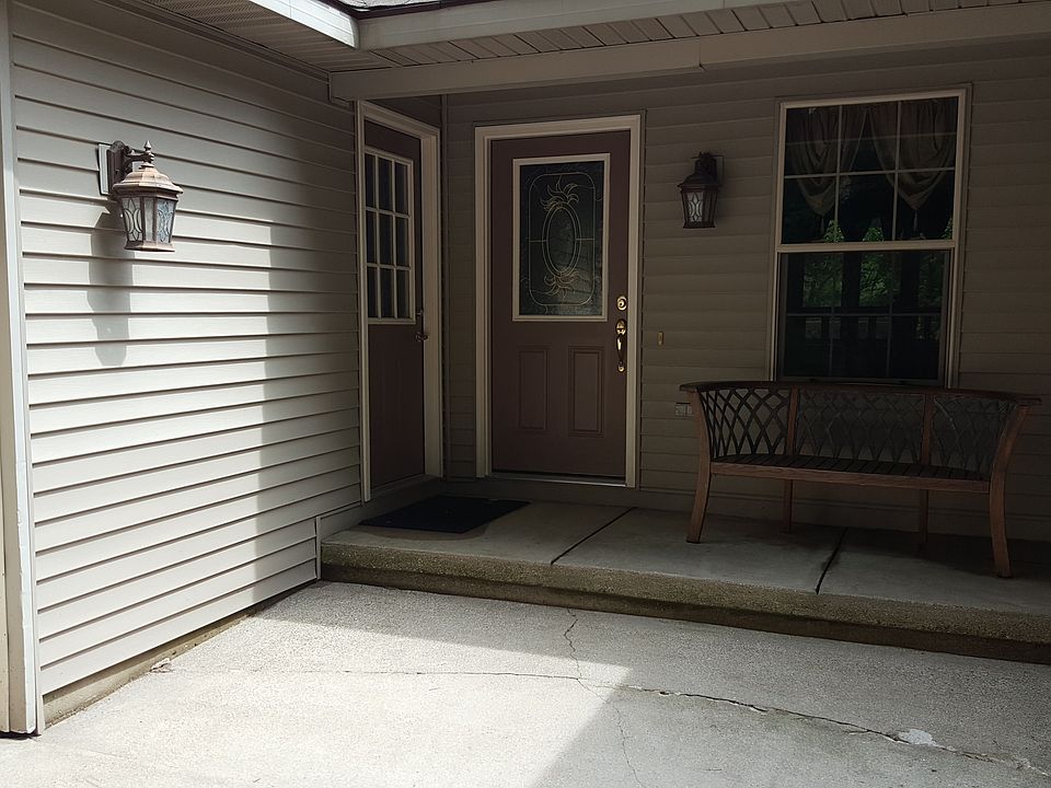 1st image of 10684 Stoneridge Dr