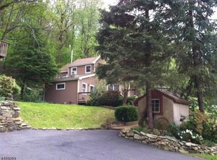 159 Old Farm Rd, Milford, NJ 08848