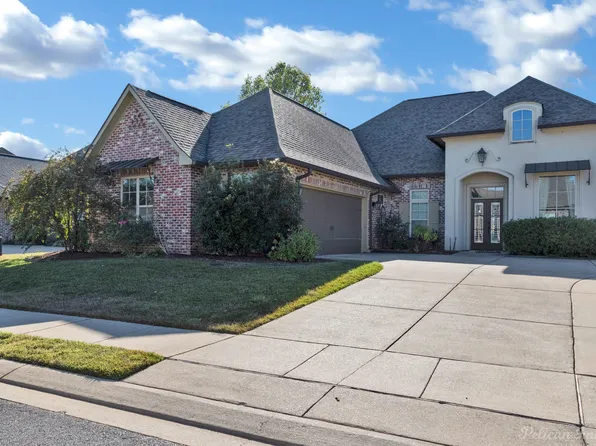 2828 Caribbean Cv, Shreveport, LA 71105