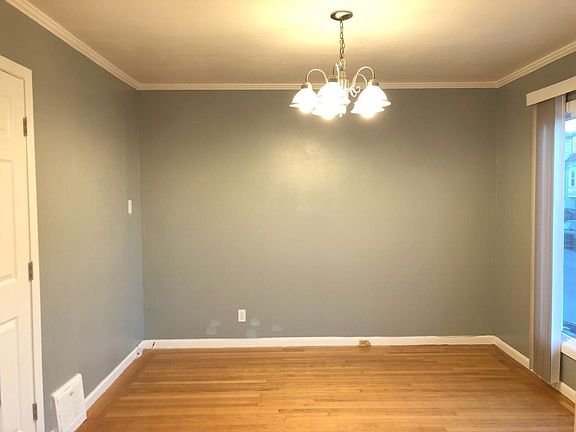 4th image of 1300 39th Ave