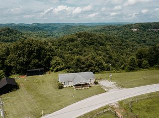 878 Amos Ridge Rd, Frenchburg, KY 40322