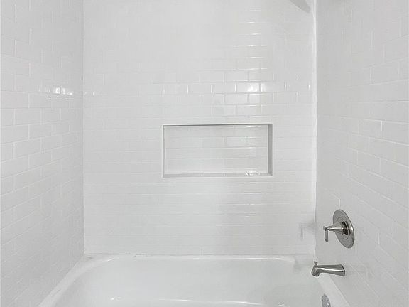 5th image of 4657 S Lowell Boulevard #D