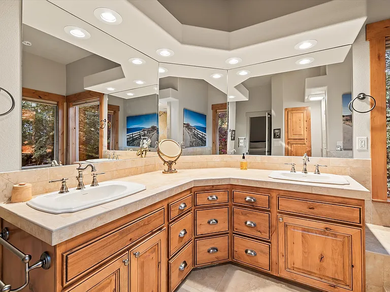 9261 W Bay Stream Ct — Photo 29