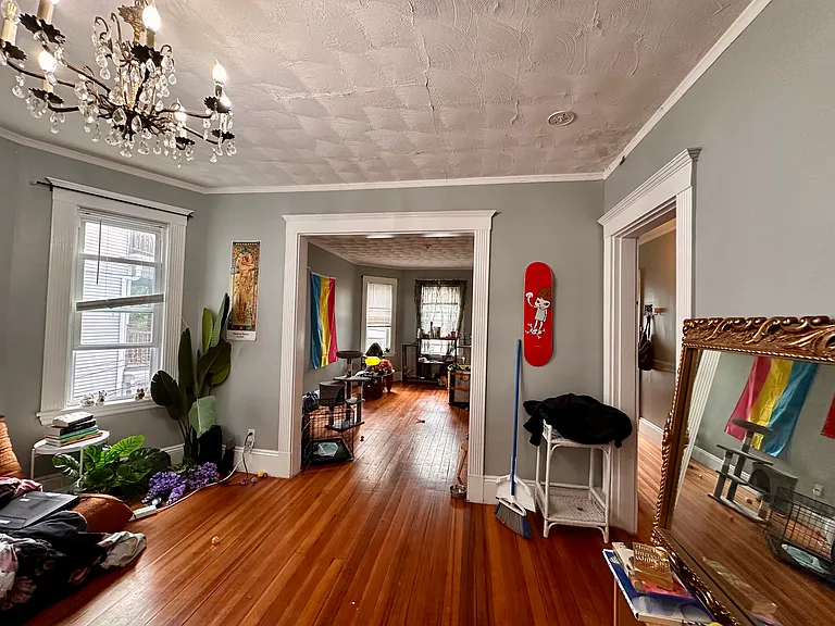 35 Montfern Ave #2 — Photo 9