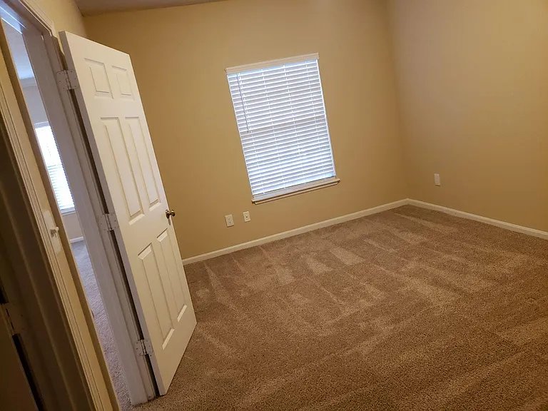 Pinnacle Woods — Photo 31