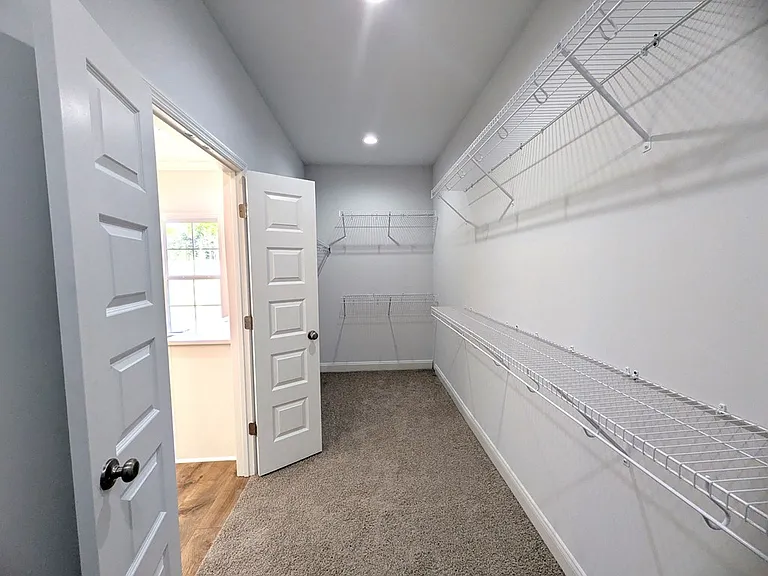 111 Nicole Britt Dr — Photo 23