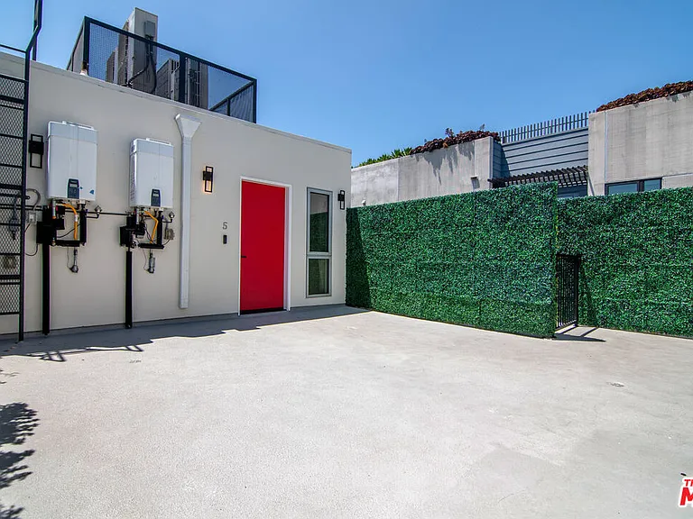 1236 Fairfax Ave #5 — Photo 5
