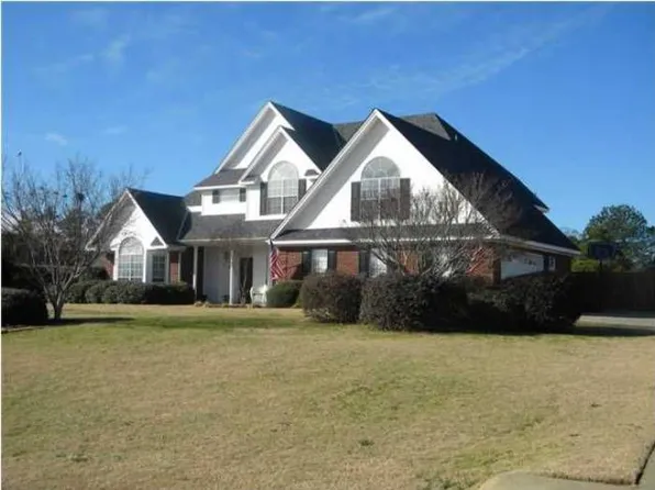 200 McRae Rd, Deatsville, AL 36022