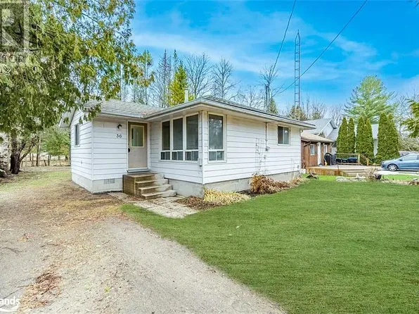 36 Northgate Rd, Wasaga Beach, ON L9Z 2N6