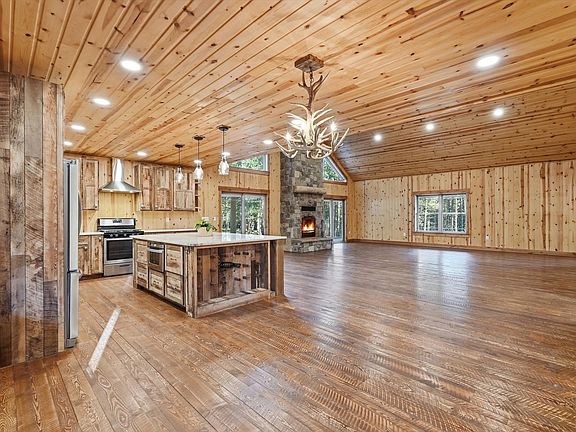 18th image of this home