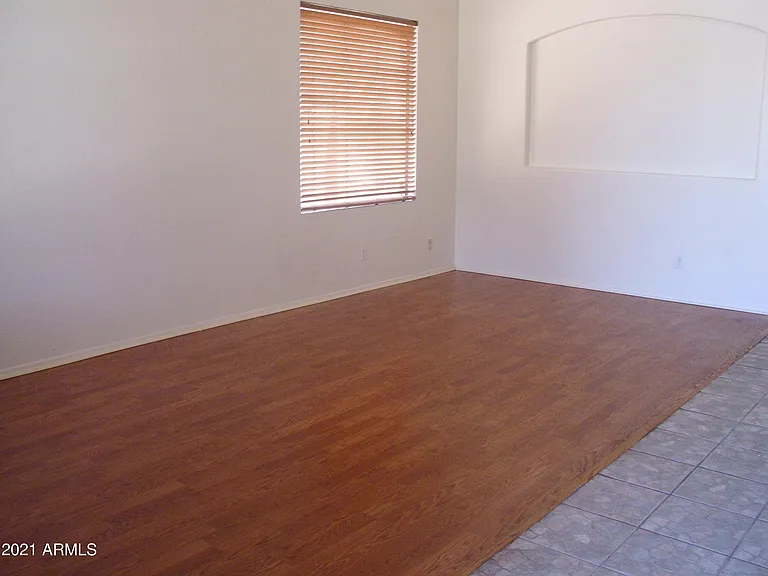 6933 W Remuda Dr — Photo 9