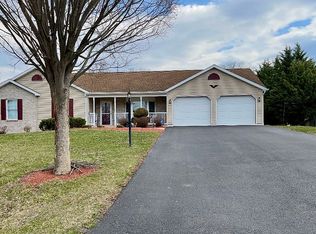1375 Highland Dr, Danville, PA 17821