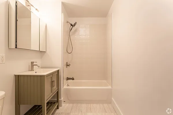 Rented by Keyah Enterprises | media 7