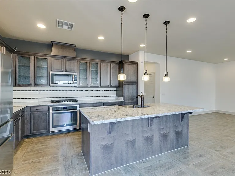 9009 Janice Glen Ave — Photo 12