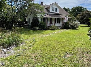 6844 Fields Landing Rd, Hayes, VA 23072