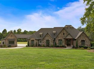 935 Sunnyview Ct, Iron Station, NC 28080