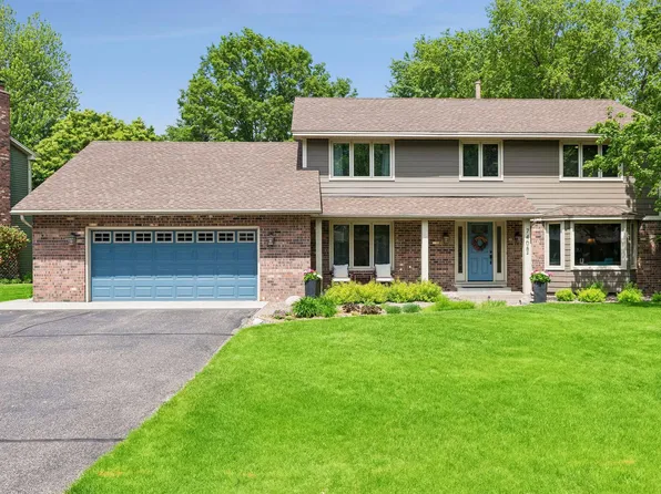 7408 W 83rd St, Bloomington, MN 55438