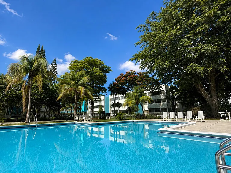 5155 E Sabal Palm Blvd #209 — Photo 37