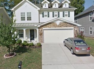 2828 Roundleaf Ct, Raleigh, NC 27604