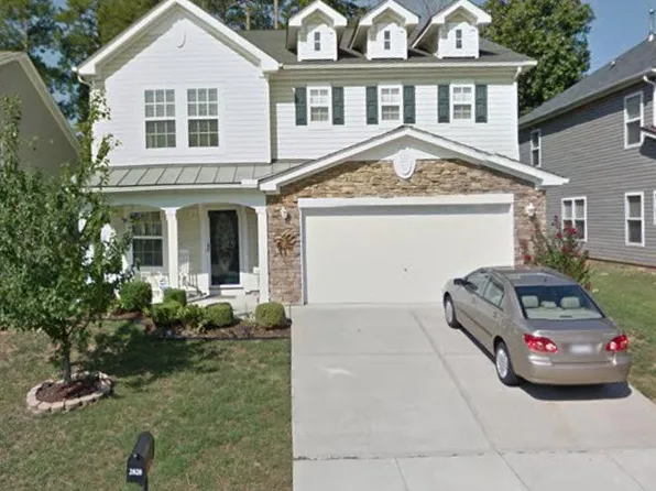 2828 Roundleaf Ct, Raleigh, NC 27604