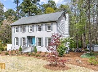 575 Leah Dr, Powder Springs, GA 30127