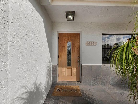 3rd image of 10901 Granite Street