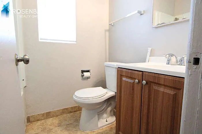 2925 N 19th Ave #104 — Photo 8