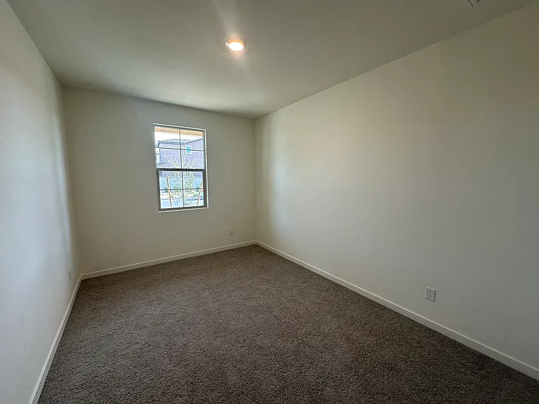 19176 S 212th Pl — Photo 37