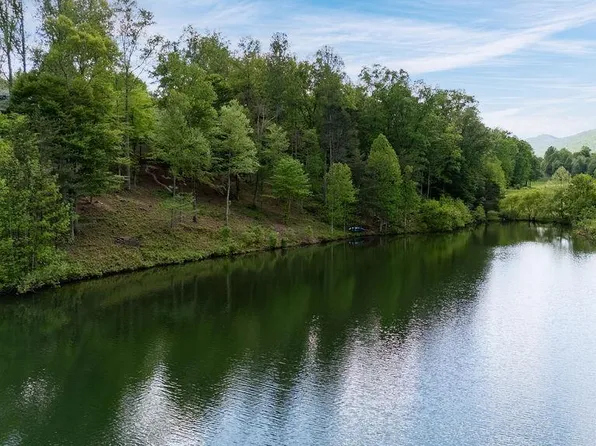 0 High Crest Ln, Nellysford, VA 22958