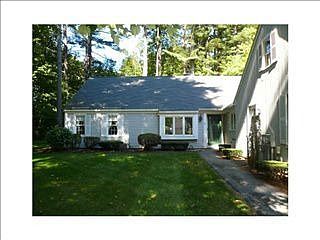 1st image of 14 Oakwood Ln