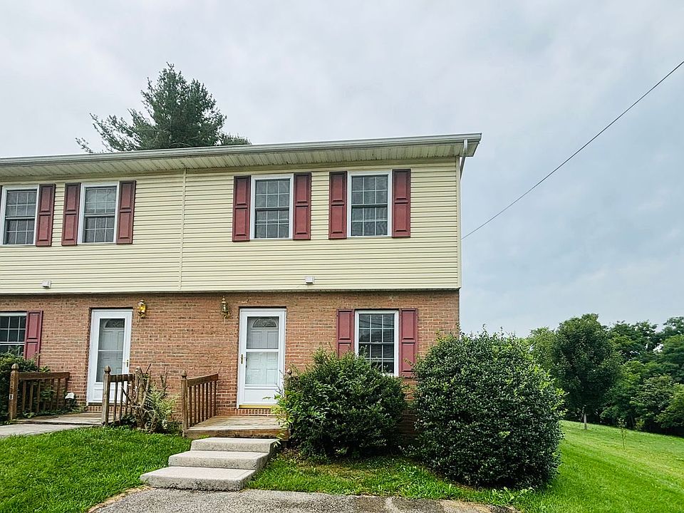 1st image of 409A Miller St SE