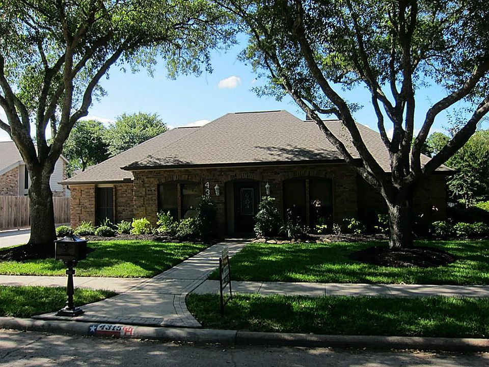 1st image of 4315 Valparaiso Cir