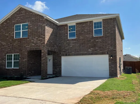 702 Camden Dr, Lavon, TX 75166