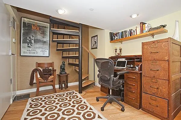 Sold by Nest Seekers International | media 6
