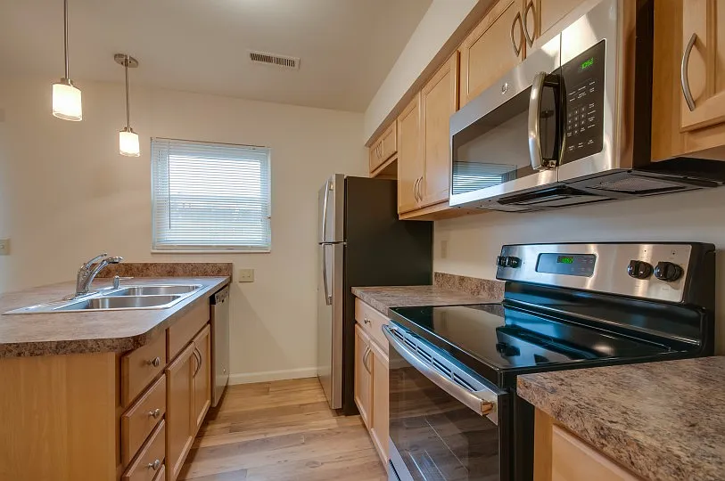 North Park Townhomes — Photo 1